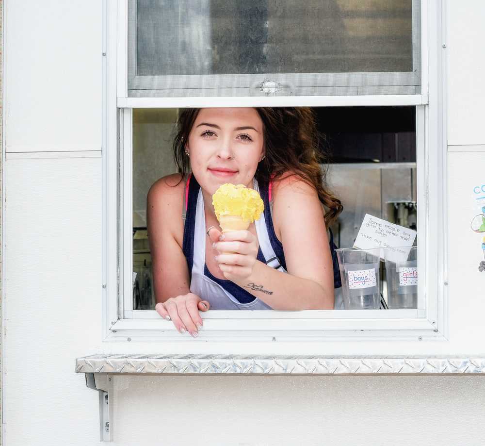 vendre des glaces comme job d’étudiante