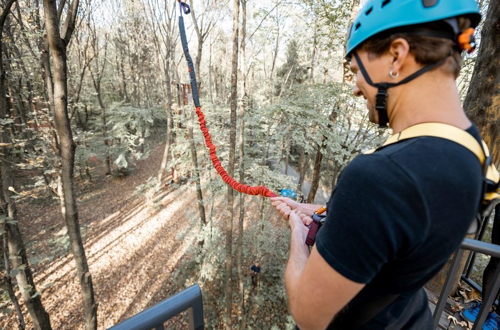 Découvrez l’excitation du saut à l’élastique lors de votre voyage en France