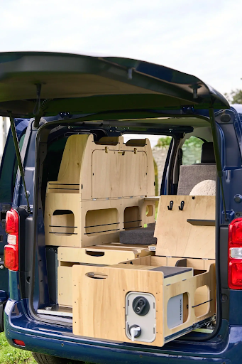 mobilier van en bois